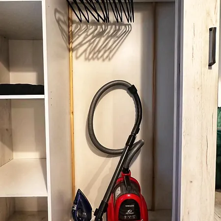 - Tomis Nord Constanţa