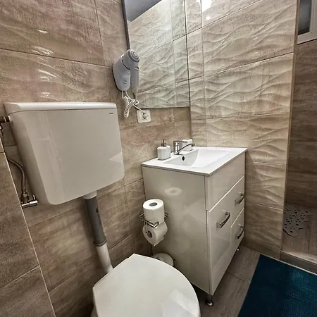 - Tomis Nord Apartment