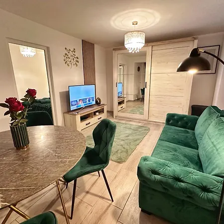 Lejlighed - Tomis Nord